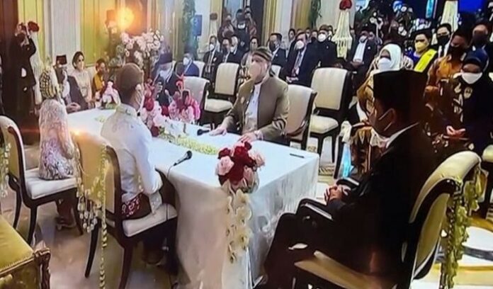 Presiden Jokowi dan SBY Menjadi Saksi Pernikahan Putri Tanjung