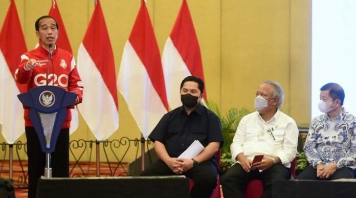 Jokowi Instruksikan Semua Gubernur Jangan Kendor Prokes di Semua Daerah