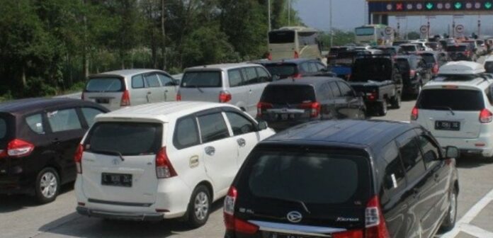Sering Diserang Ngantuk Saat Mengemudi Karena Berpuasa? Ini Trik Jitu Mengatasinya