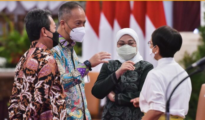 Pemerintah Kembali Berikan Bantuan Subsidi Gaji Untuk Kryawan Dengan Upah di Bawah 3.5 Juta