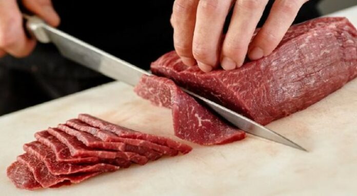 6 Tips Mudah dan Aman Simpan Sampai Olah Daging Cegah Penularan PMK
