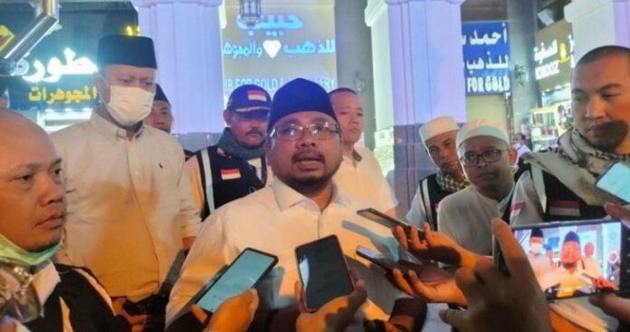 Menag Yaqut Berjanji, Jatah Air Zamzam Bisa Didapatkan Lebih Besar Dari 5 Liter di Tahun Depan