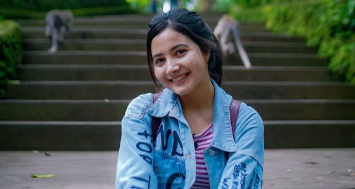 4 Deretan Artis TikTok Cantik dan Miliki Followers Tertinggi di Indonesia