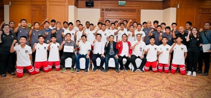 Presiden Jokowi Beri Bonus Rp 1 Miliar ke Timnas Indonesia U-16 Setelah Juara Piala AFF