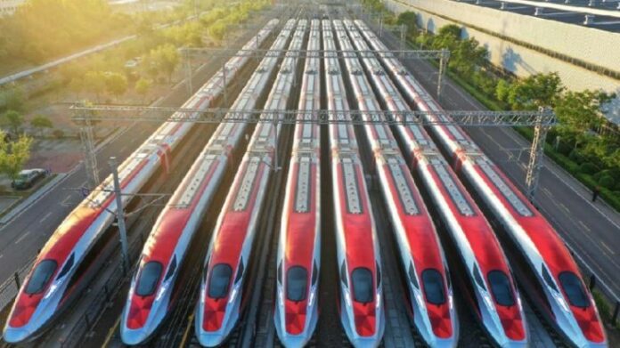 Harga Tiket Kereta Cepat Jakarta - Bandung Diprediksi 150 Ribu - 300 Ribu, Tahun Depan Bisa Dibeli