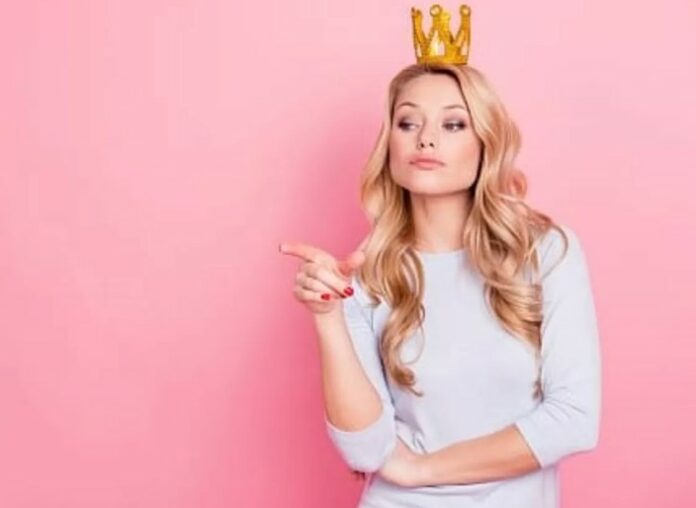 Ciri-Ciri Orang yang Narsis, Yuk Kenali Sejak Dini