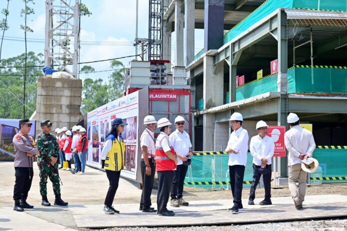 Jokowi Tinjau Pembangunan Hotel Nusantara, Target Rampung Sebelum Agustus 2024