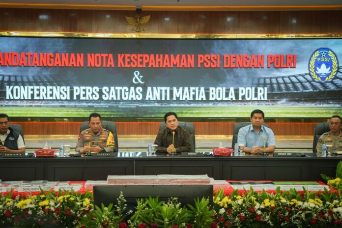 Konferensi Pers Satgas Anti Mafia Bola