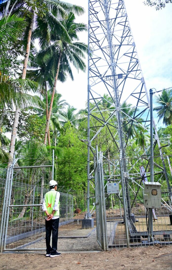 Resmikan BTS 4G Bakti di Talaud, Presiden Tekankan Pentingnya Konektivitas untuk Persatuan Bangsa