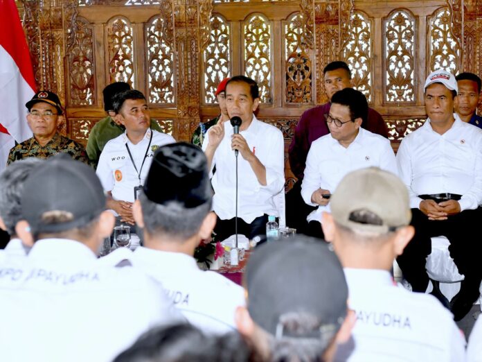 Presiden-Jokowi-Tegaskan-Komitmen-Pemerintah-dalam-Pemerataan-Pembangunan-Melalui-Dana-Desa