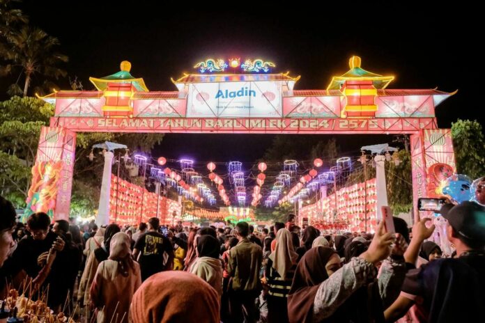 Event Grebeg Sudiro 2024 di Pasar Gede dan Kampung Pecinan, Solo, Jawa Tengah