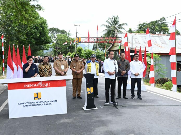 Jokowi Resmikan 27 Ruas Jalan, Konektivitas Antardaerah dan Antarprovinsi Makin Baik