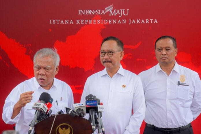 Menteri PUPR dan Kepala Otoritas IKN memberikan keterangan pers